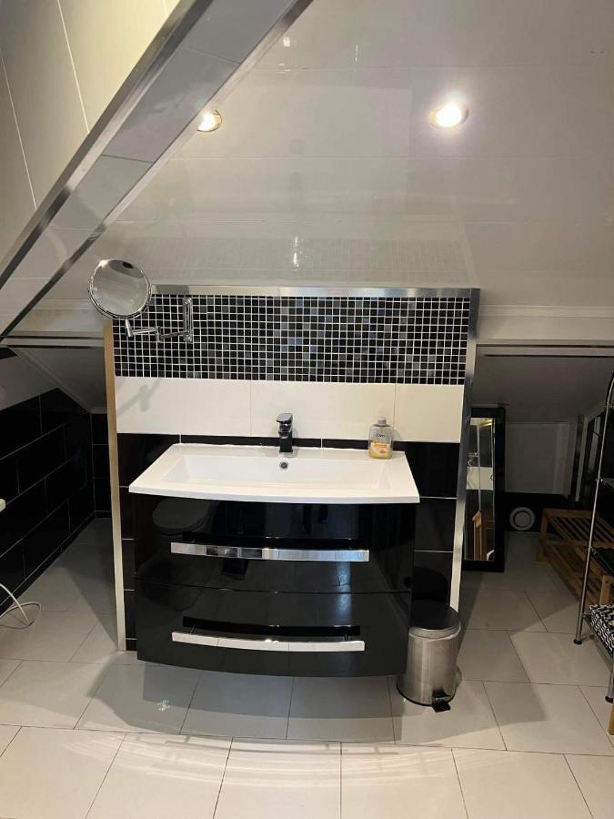 Appartement T Luxe Пиерфитл-сюр-Сен Екстериор снимка